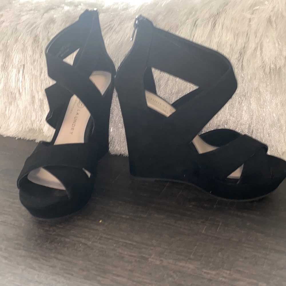 Chinese laundry black suede wedges